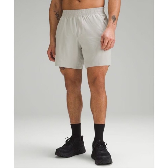 Lululemon Pace Breaker Linerless Short 7 inch Grey Lightweight Training Sz M - Picture 1 of 11
